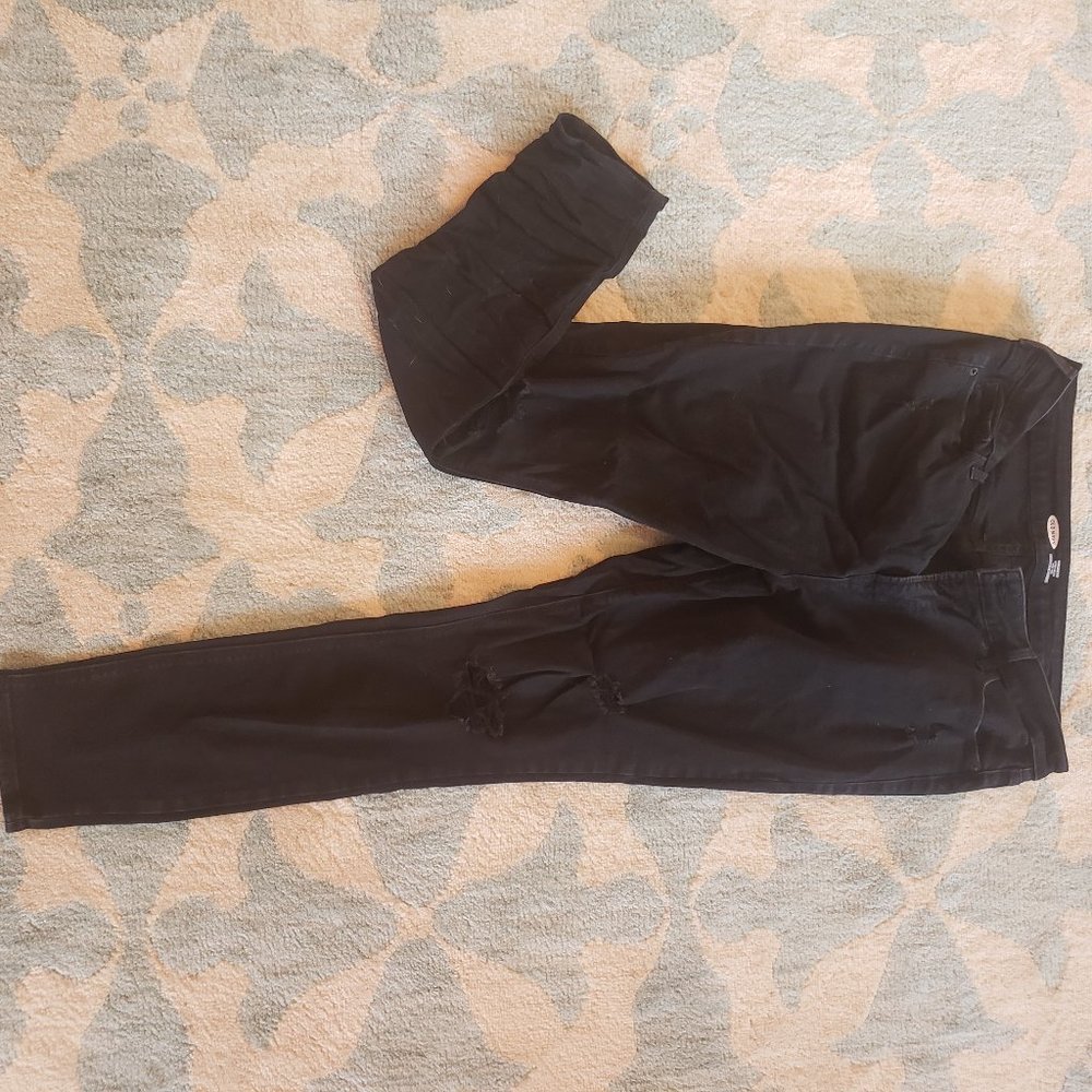 Old Navy Distressed Skinny Jean